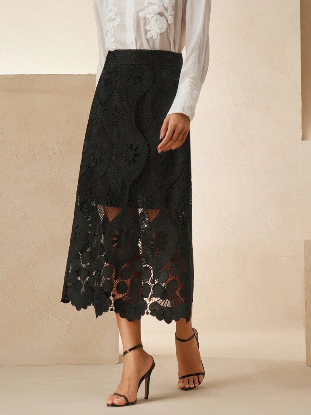 Black Boho Women's Elegant Lace Hollow Out Skirt Maxi Skirt - Picture 4 of 5